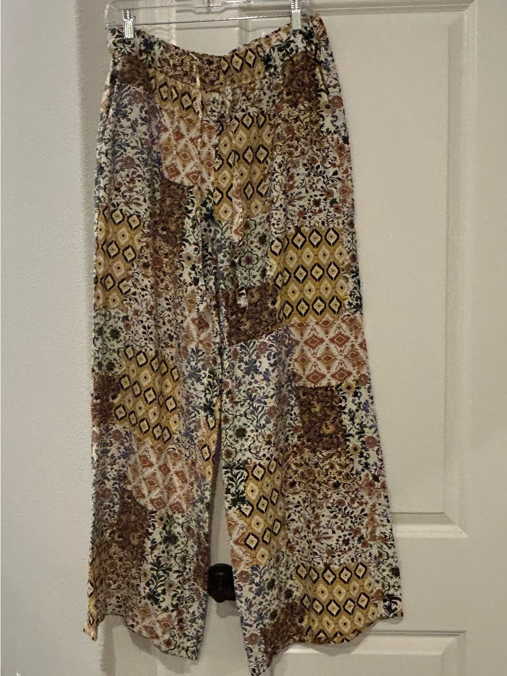 Wide-Leg Patchwork Print Pants in Multi-Color